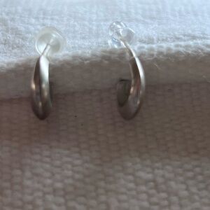 Me & Ro tiny sterling silver hoops (w/o original backs)